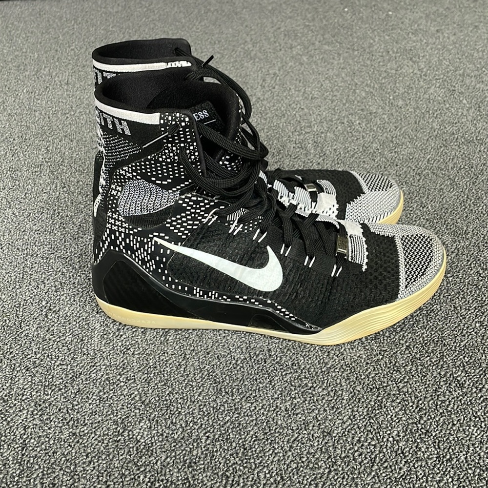 Nike Kobe 9 Elite “BHM” Mens Basketball Shoes
